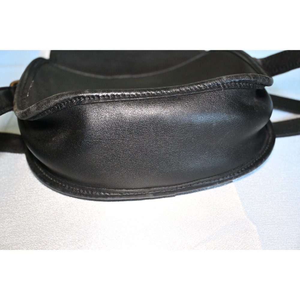 Vintage Coach Black Leather Crossbody Bag Turn Lock Flap USA 9981 - Picture 15 of 16